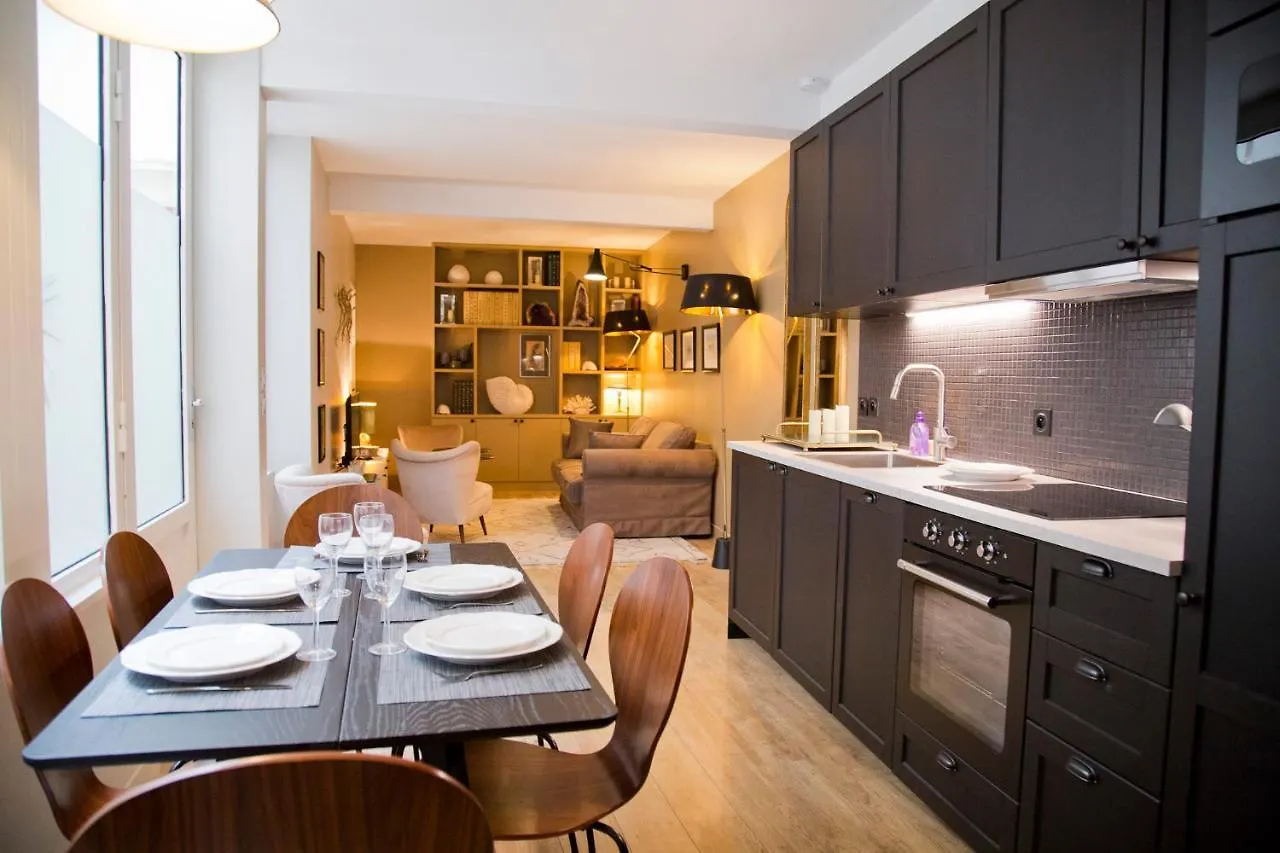 Duplex Luxueux Saint-Germain Apartment Paris