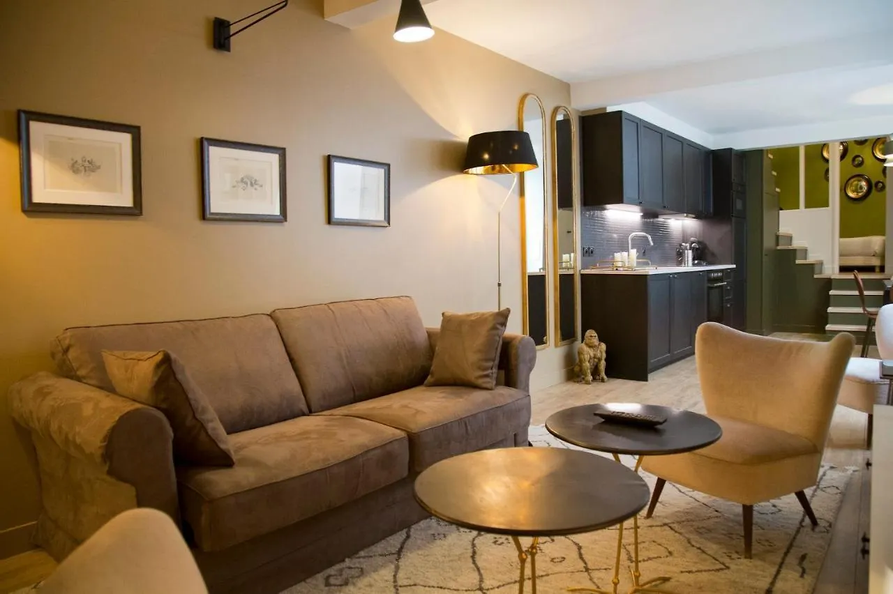 Duplex Luxueux Saint-Germain Apartment Paris 0*,  France